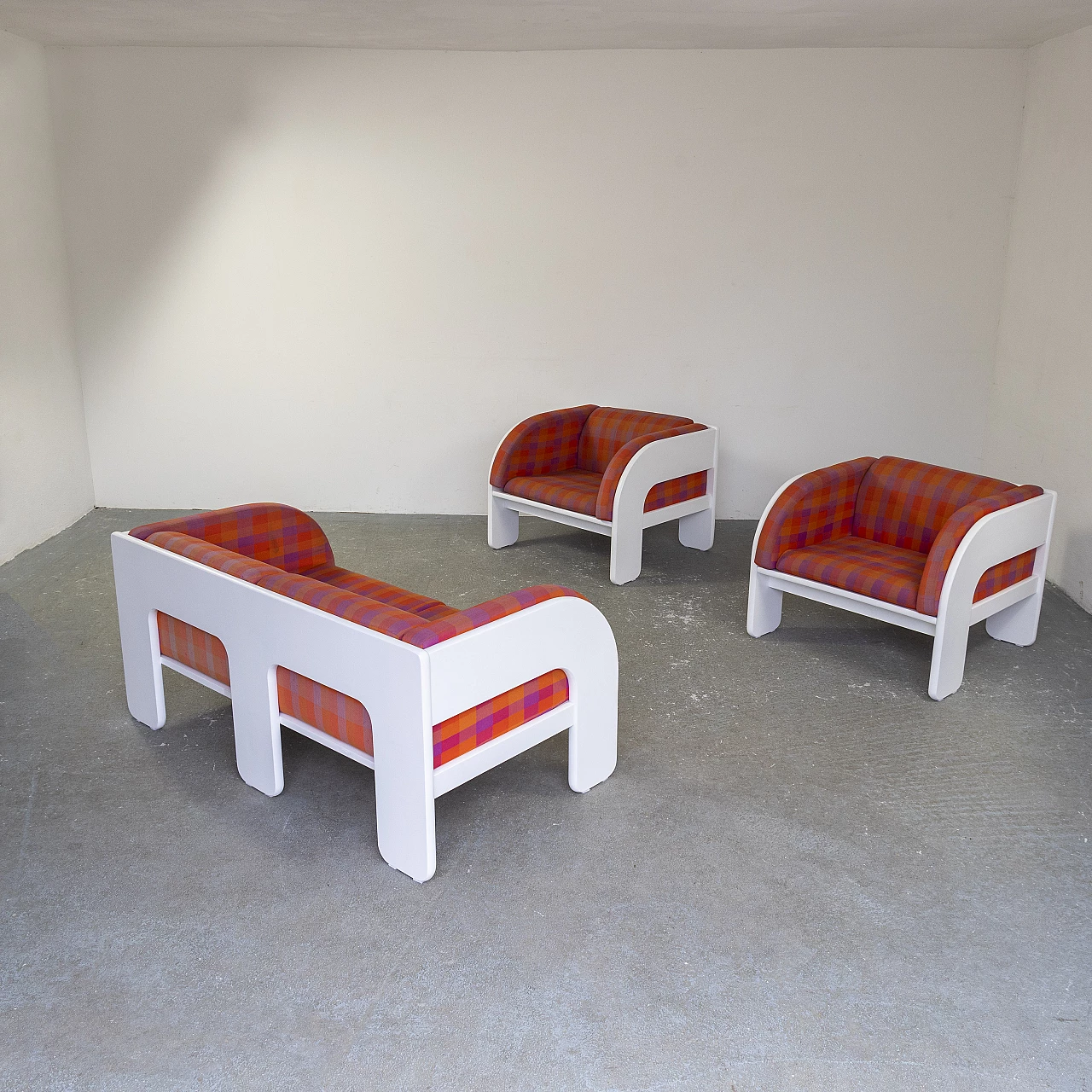 Sofa and pair of armchairs in lacquered wood, 1970s 7