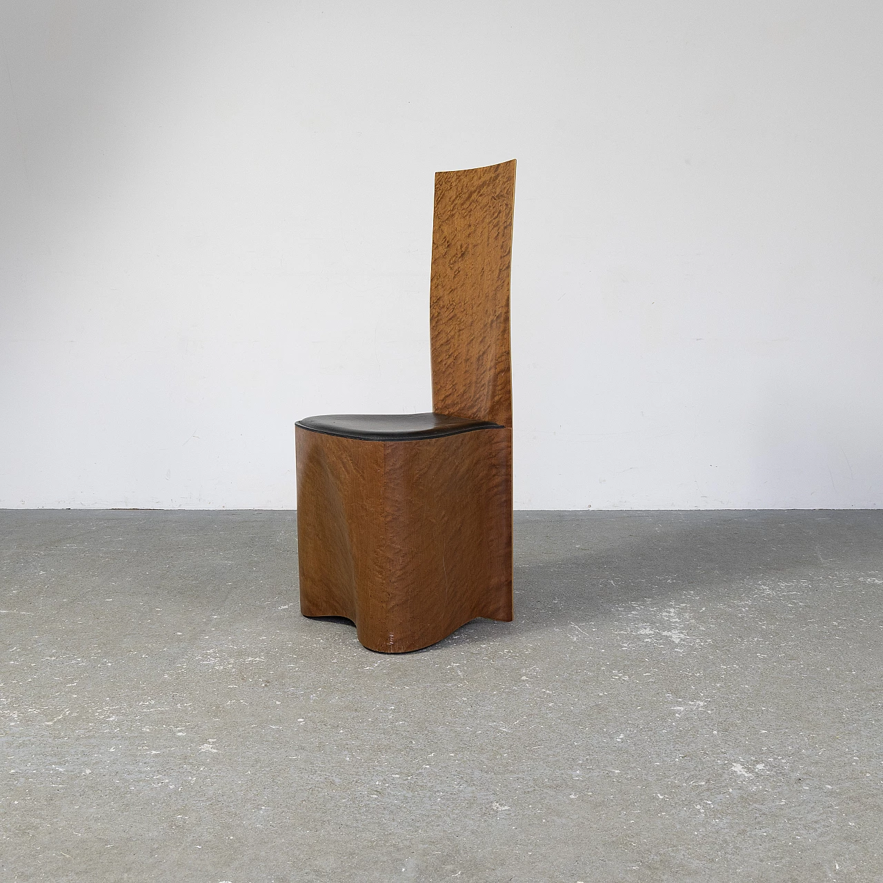 Sedia in radica di betulla e seduta in pelle, anni '70 3