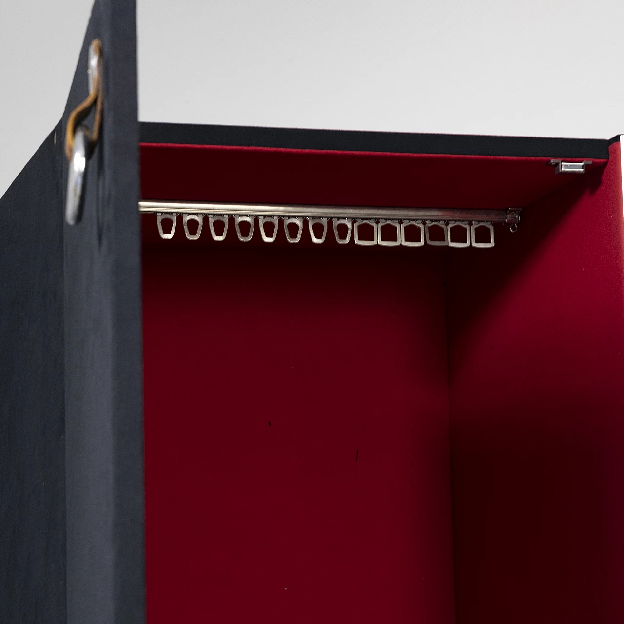 Pair of cabinets by Guido Faleschini for Mariani, 1970s 2