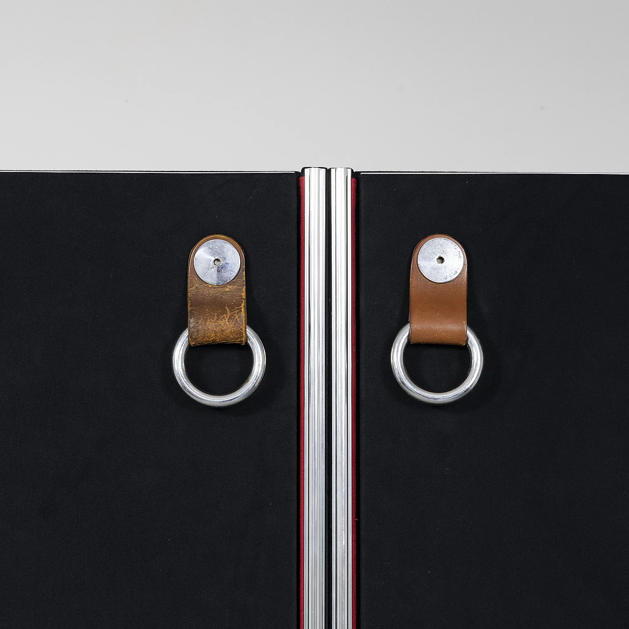 Pair of cabinets by Guido Faleschini for Mariani, 1970s 6