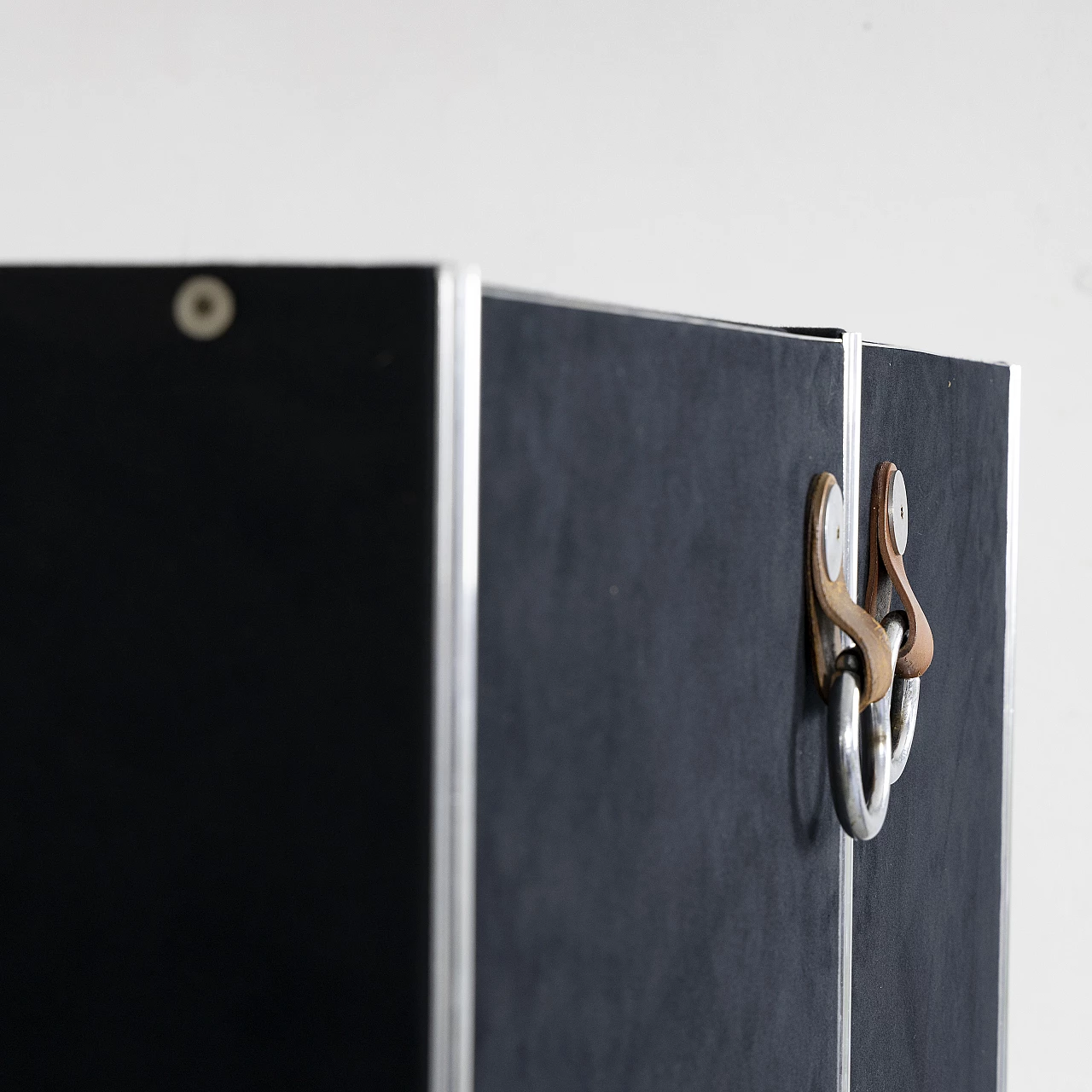 Pair of cabinets by Guido Faleschini for Mariani, 1970s 11