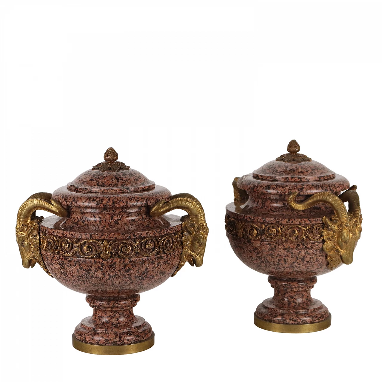 Pair of Napoleon III urn vases in pink granite, late 19th century 1