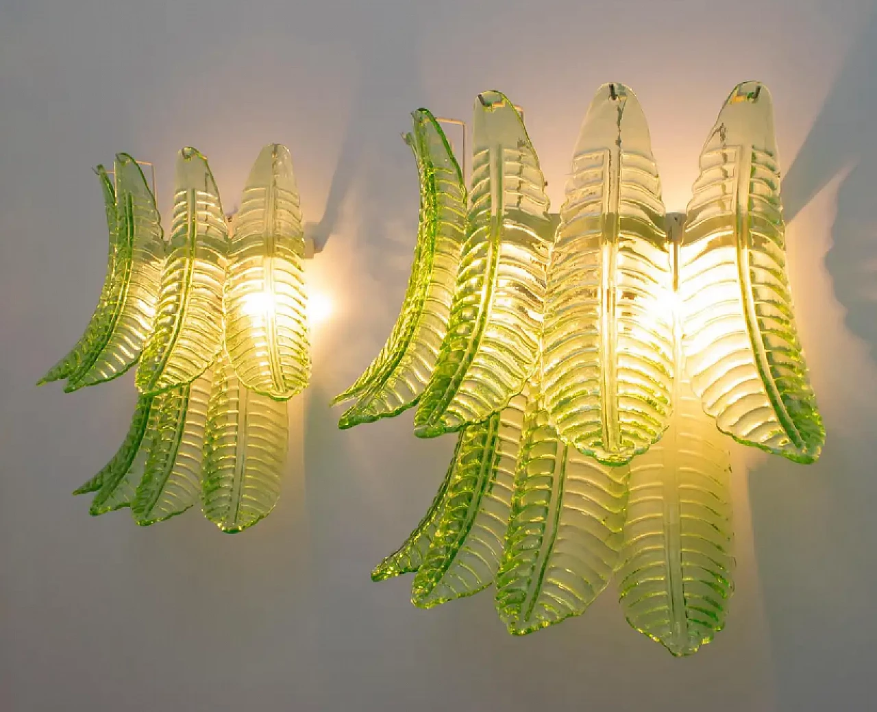 Pair of Murano glass palm leaf wall sconces, 1970s 5