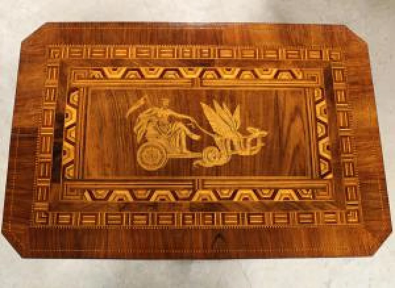 Tavolino Rolo in noce intarsiato, '800 3