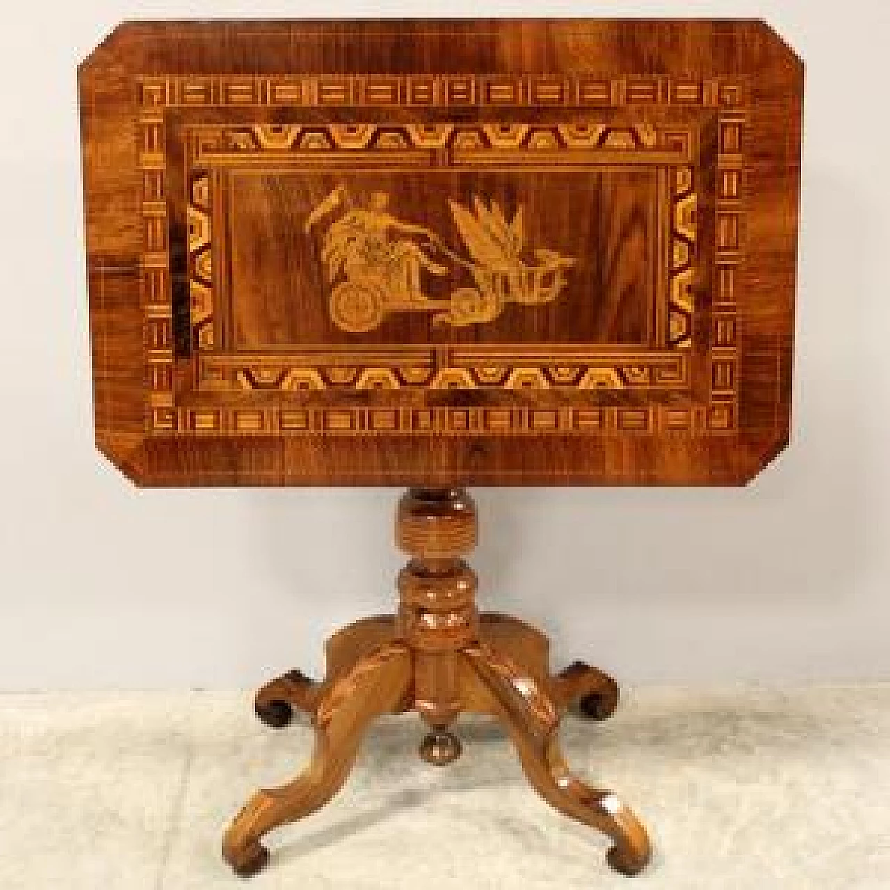 Rolo inlaid walnut coffee table, 19th century 8