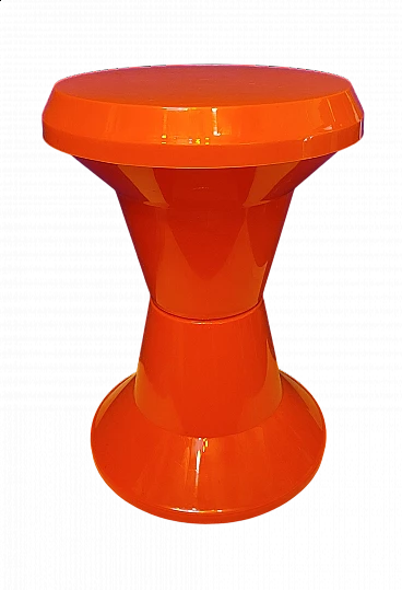 4 Orange plastic Diablo stools by Giganplast, 1970s