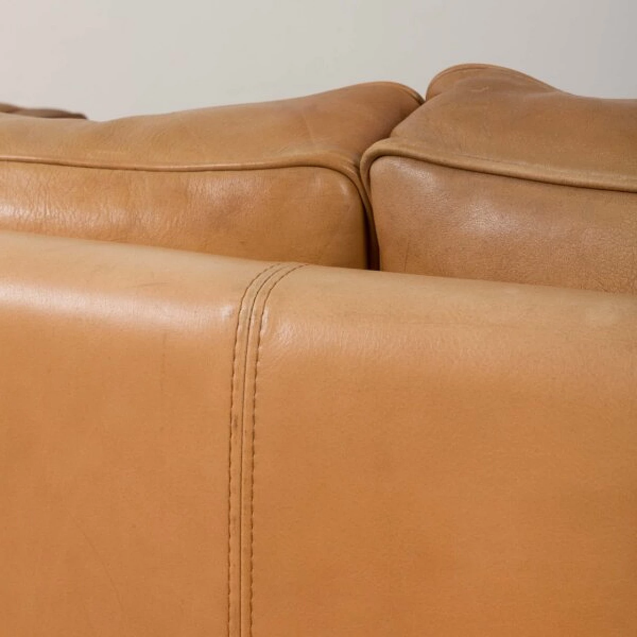 Brown aniline leather three-seater sofa by Mogens Hansen, 1970s 7