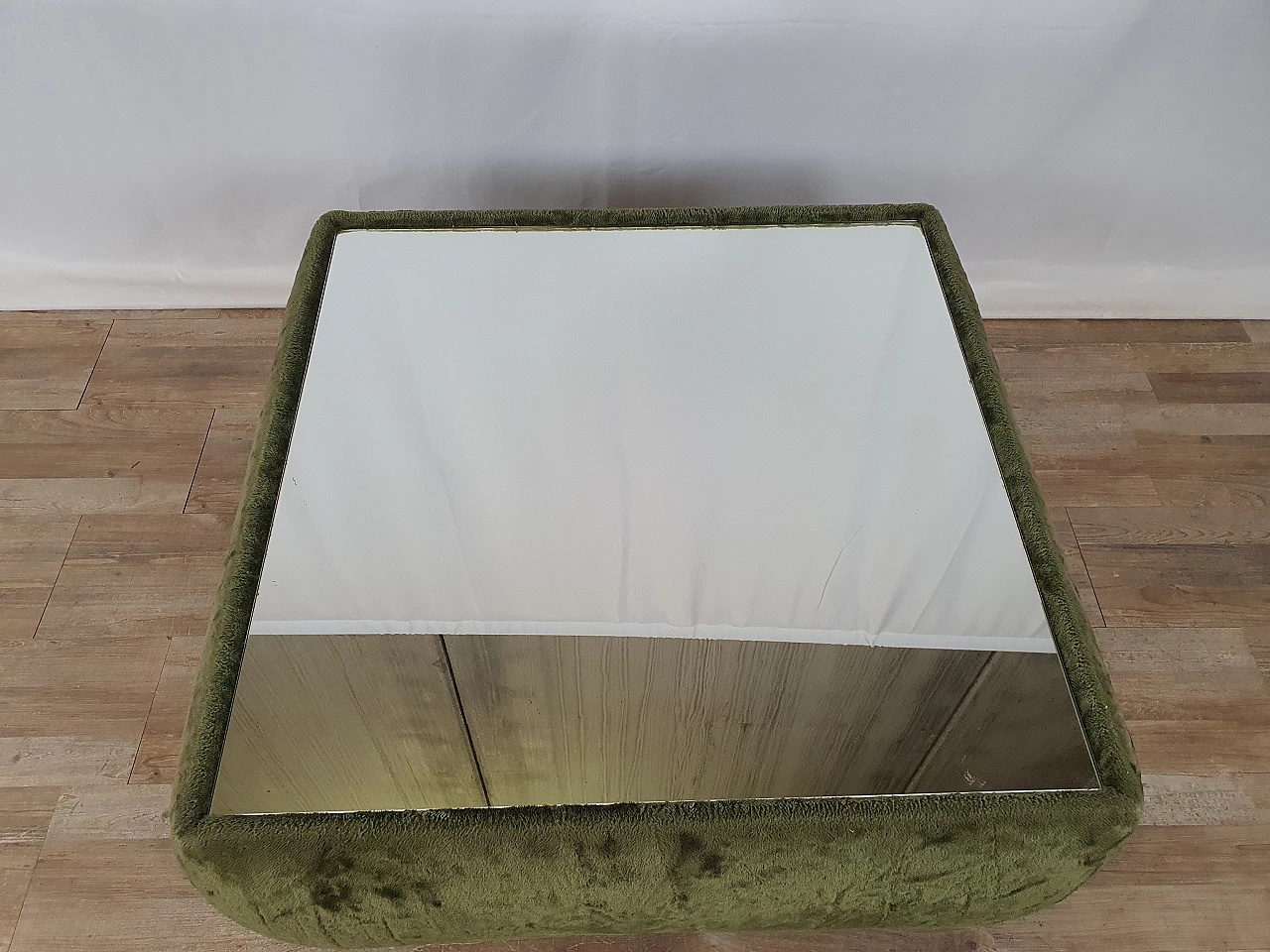 Green chenille coffee table with mirror top, 1970s 7