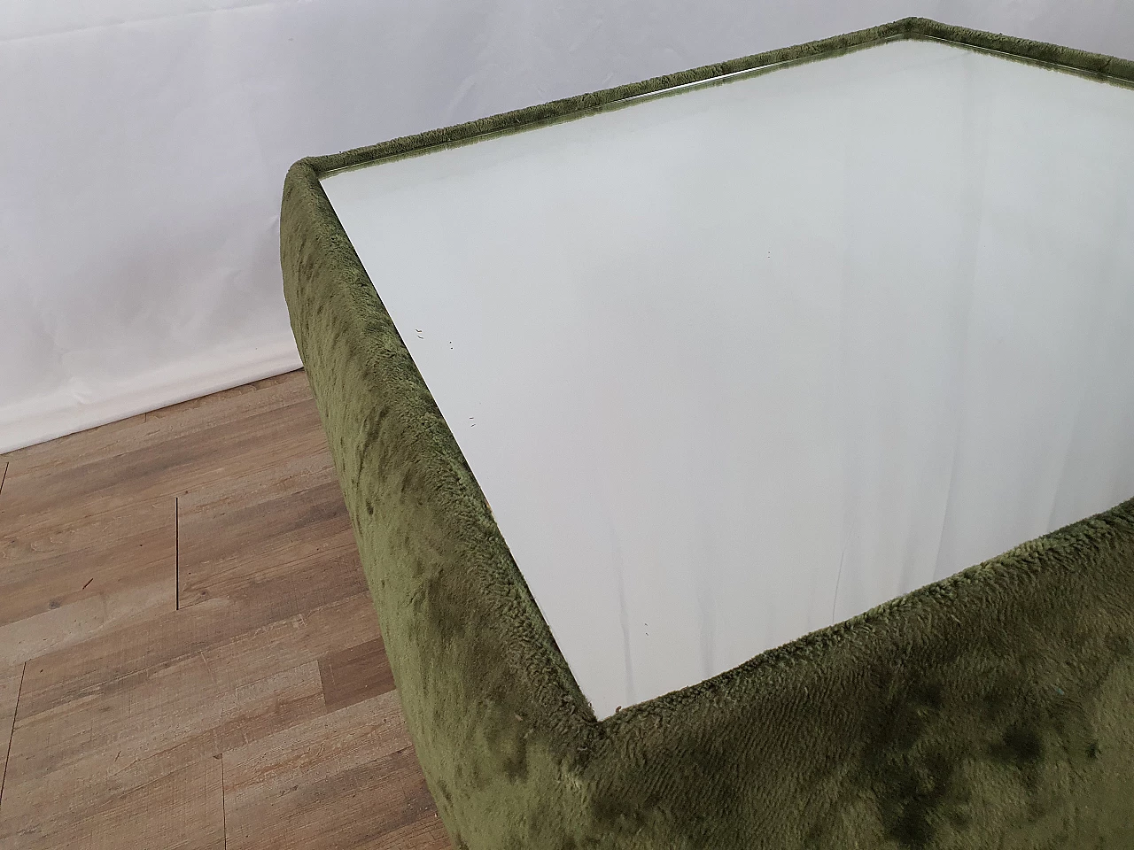 Green chenille coffee table with mirror top, 1970s 12