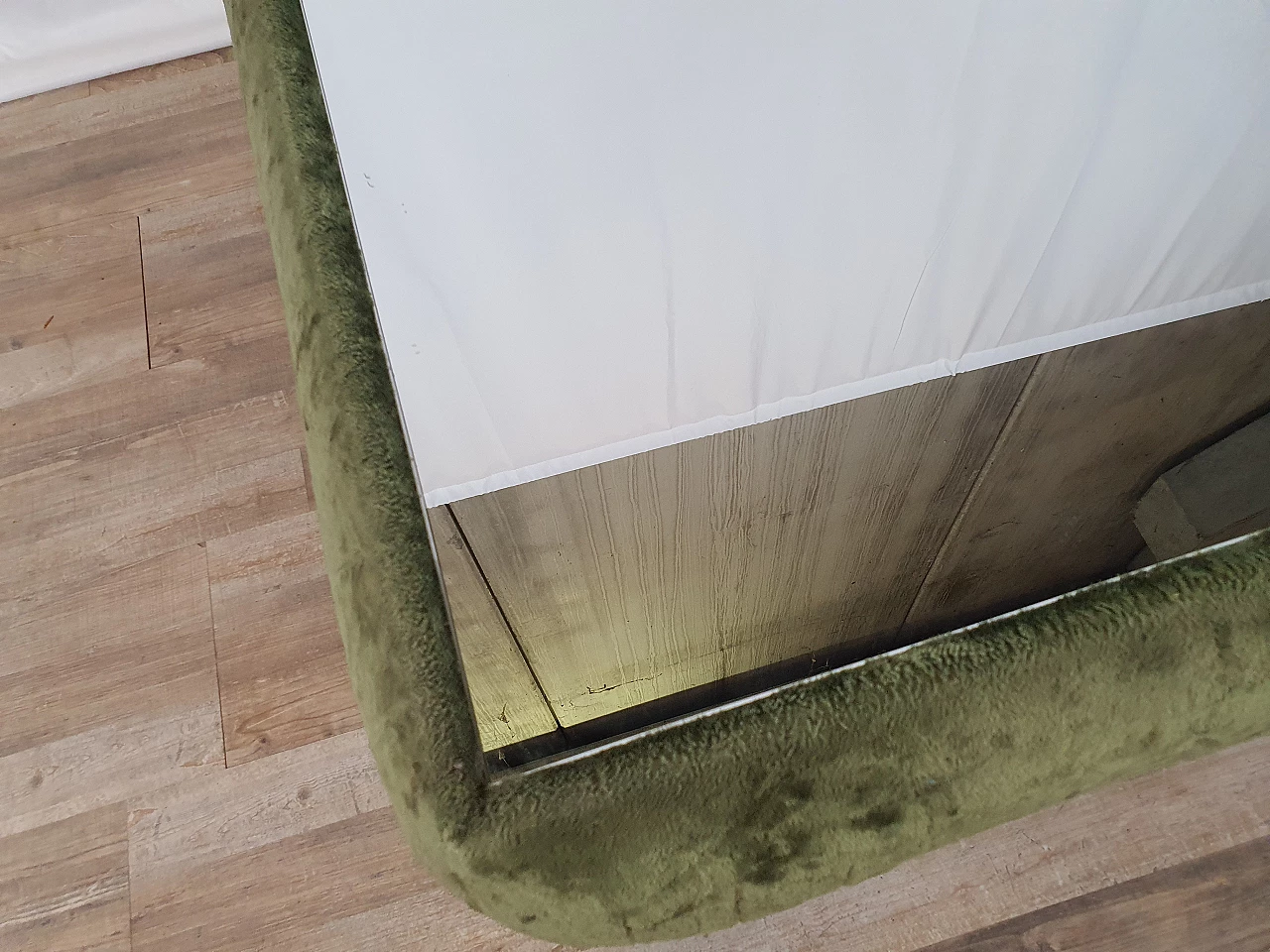 Green chenille coffee table with mirror top, 1970s 13