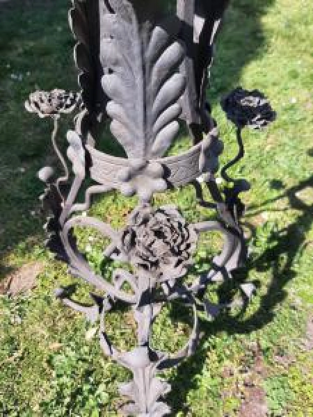 Portavasi in ferro battuto, '800 1