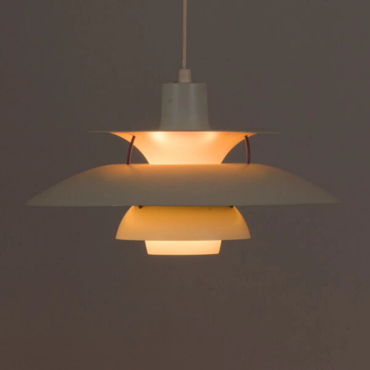 PH5 white pendant lamp by Poul Henningsen for Louis Poulsen, 1970s 13