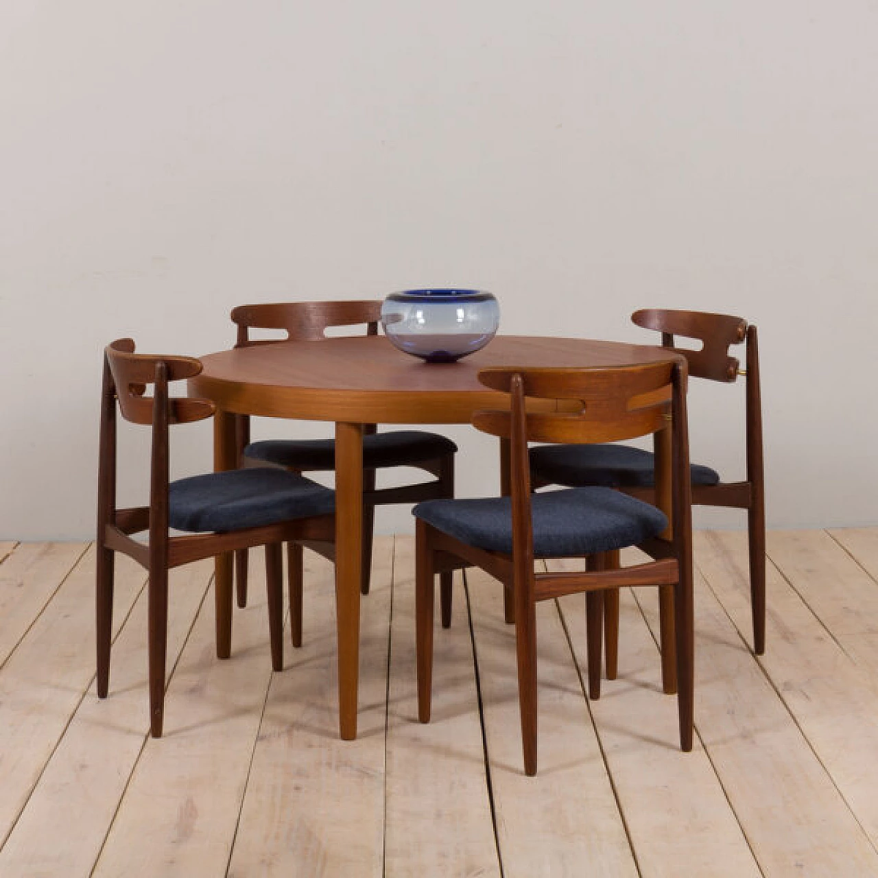 Circular teak dining table by Kai Kristiansen, 1960s 1