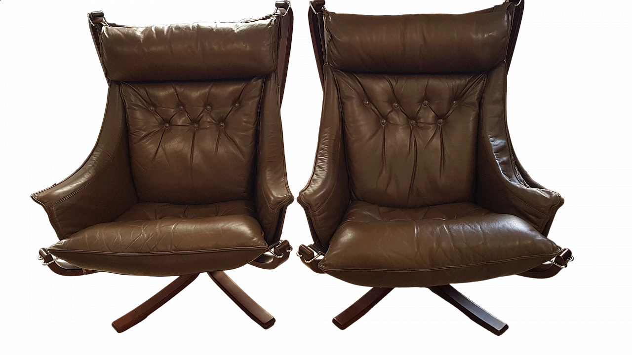 Coppia di poltrone Vikin in noce curvato e pelle per Poltrona Frau, anni '70 4