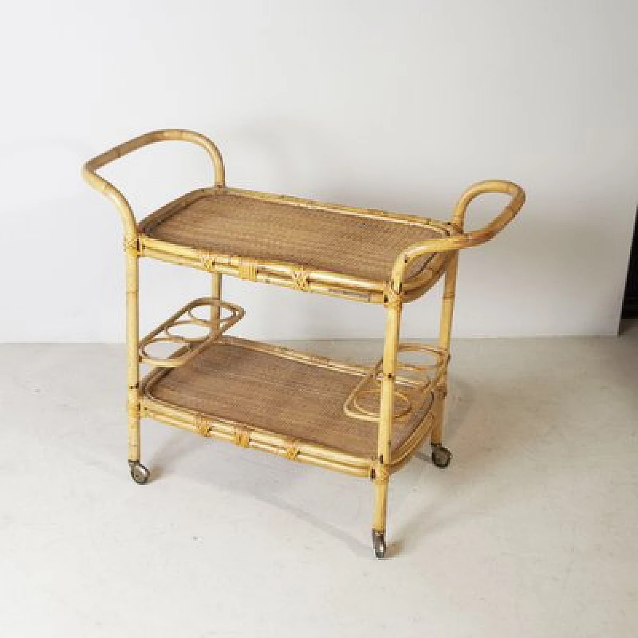 Cane and bamboo bar cart in the style of Tito Agnoli, 1960s 1