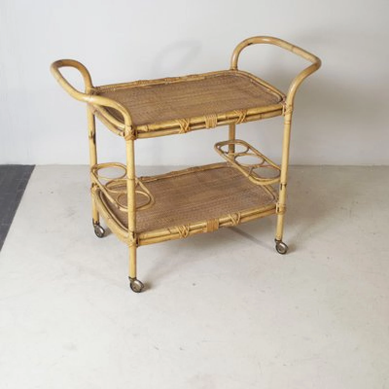 Cane and bamboo bar cart in the style of Tito Agnoli, 1960s 2