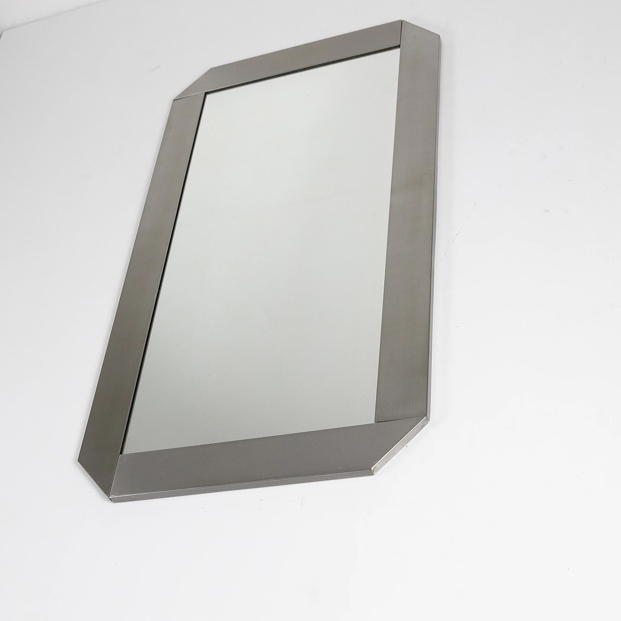 Specchio con cornice in alluminio di Valenti, anni '70 4
