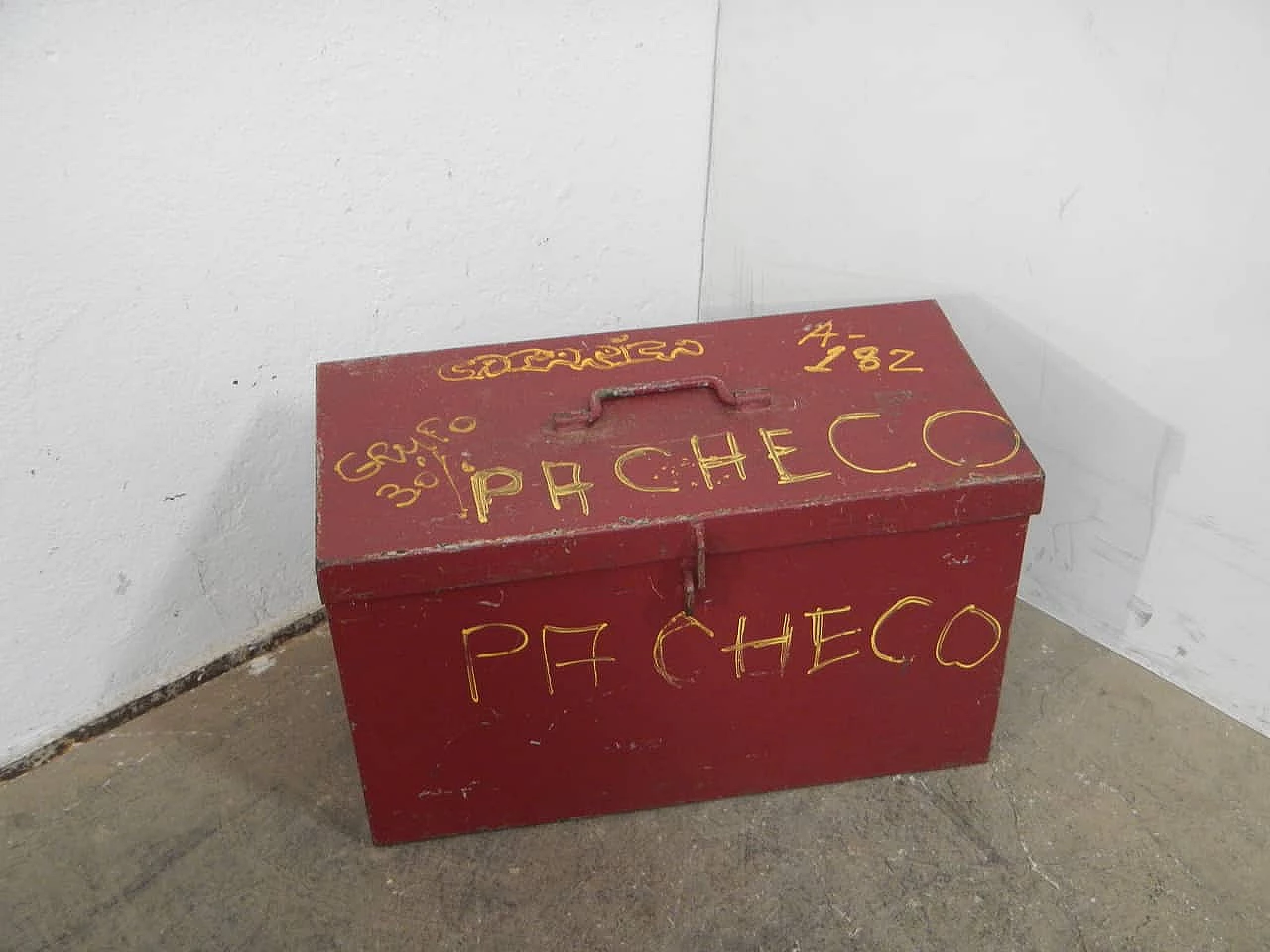 Red iron trunk, 1980s 1