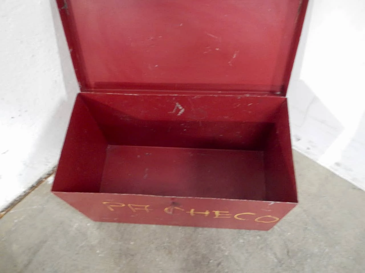 Red iron trunk, 1980s 6