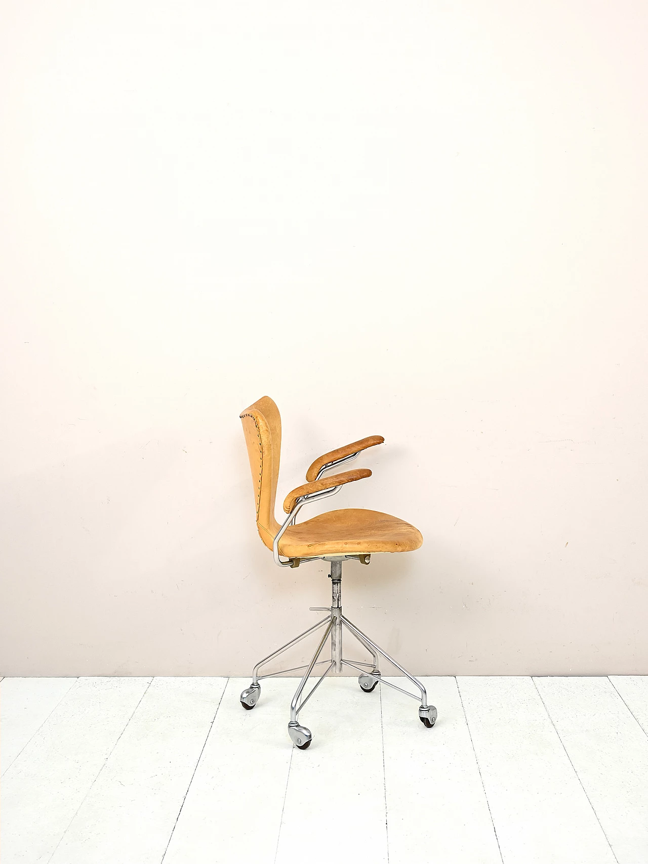 Office chair 3217 by Arne Jacobsen for Fritz Hansen, 1950s 3