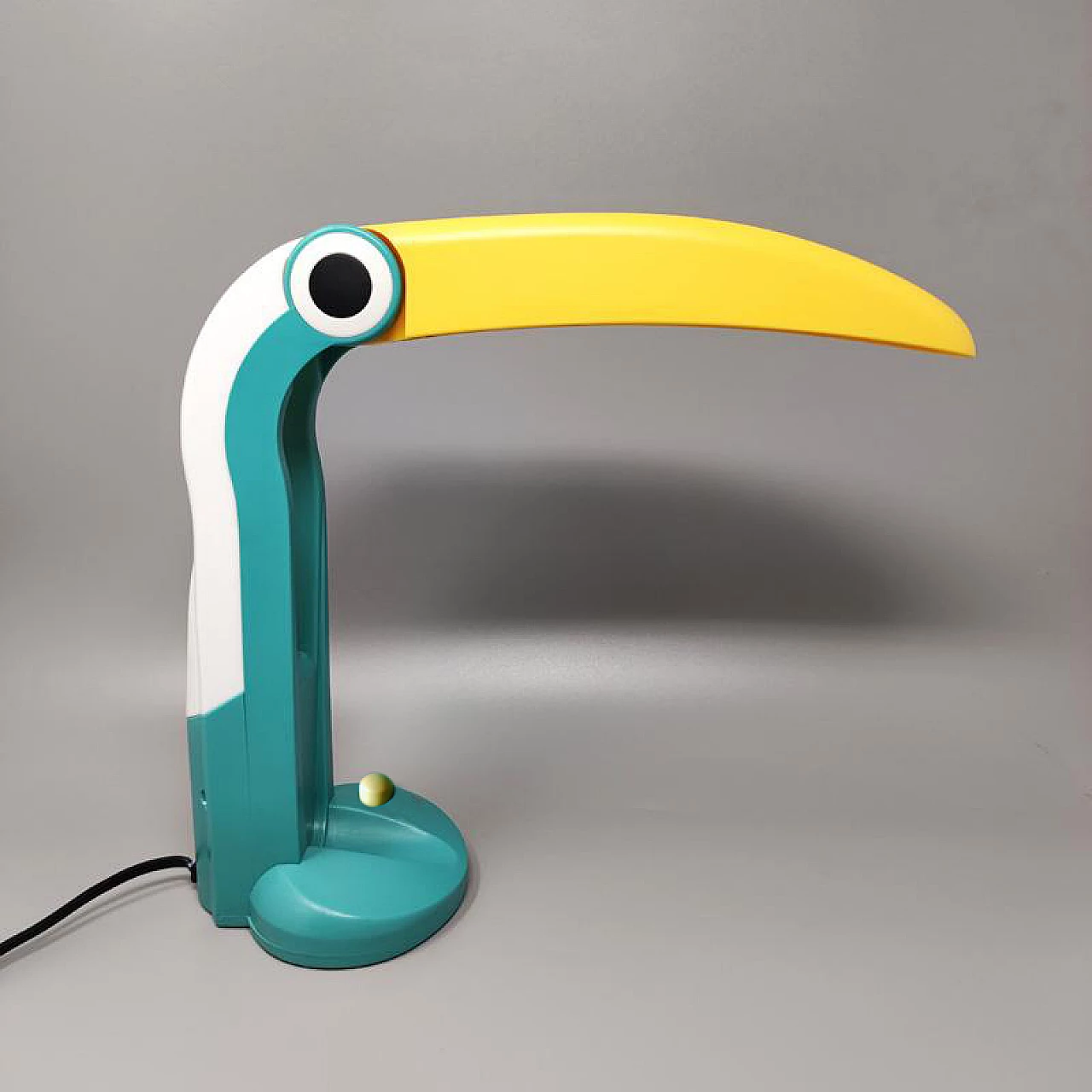 Toucan table lamp by H.T. Huang for Lenoir, 1980s 3