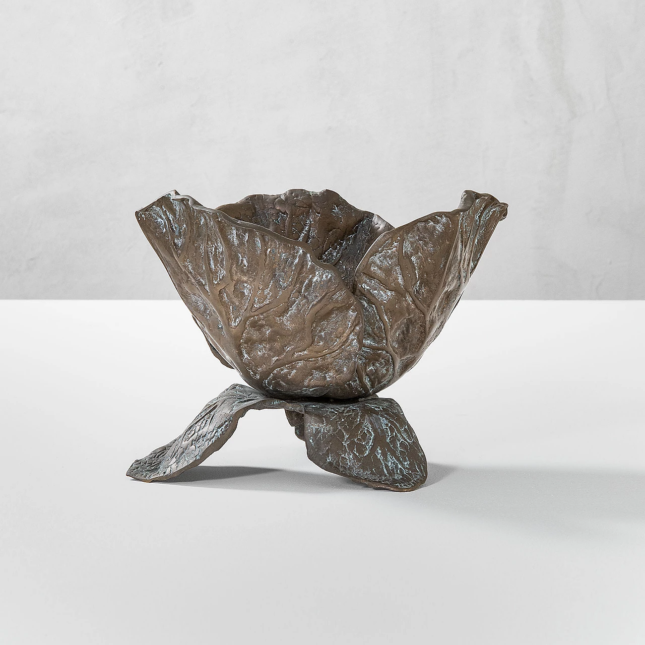 Bronze centrepiece attributed to François Xavier & Claude Lalanne, 1970s 1