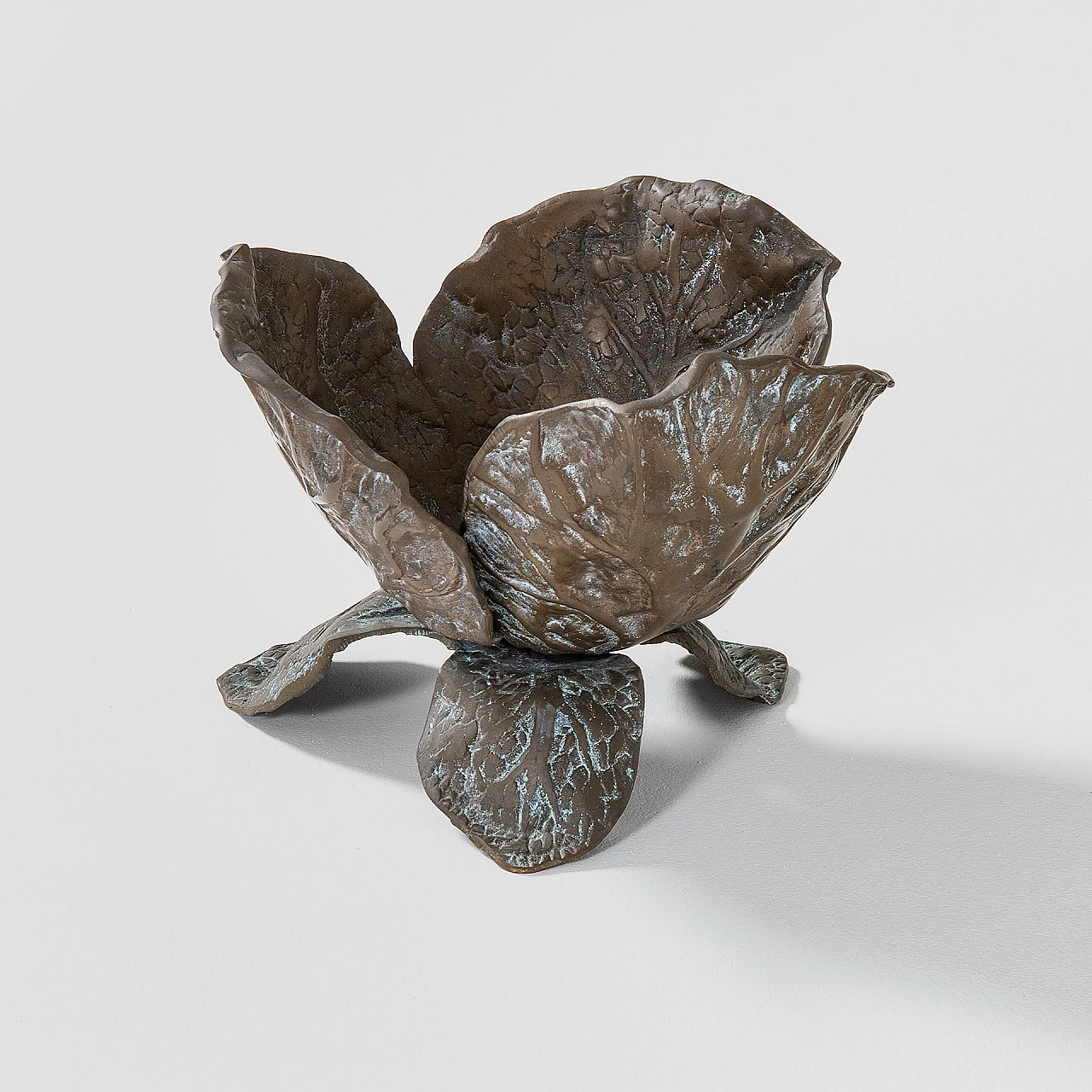 Bronze centrepiece attributed to François Xavier & Claude Lalanne, 1970s 2