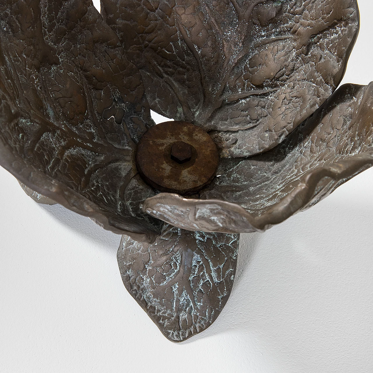 Bronze centrepiece attributed to François Xavier & Claude Lalanne, 1970s 3