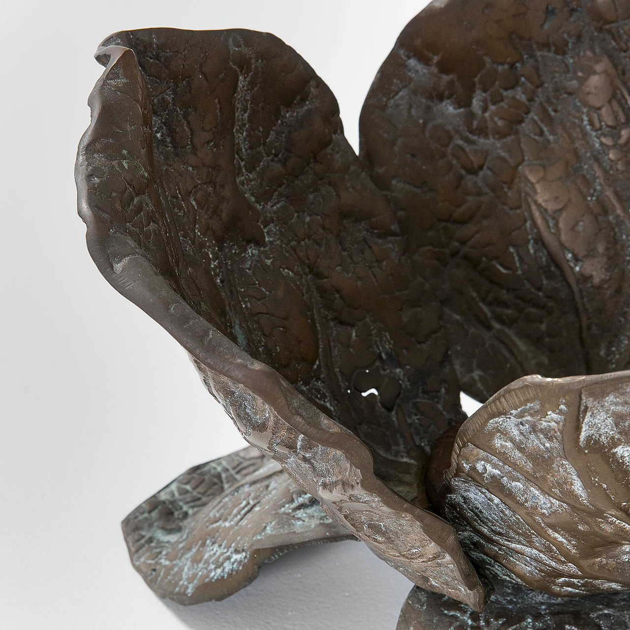 Bronze centrepiece attributed to François Xavier & Claude Lalanne, 1970s 4