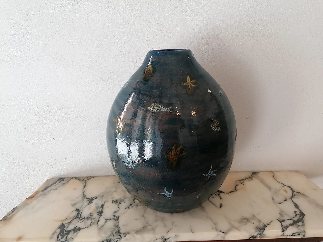 Vaso tondo in ceramica blu di Angelo Ungania, anni '40 1