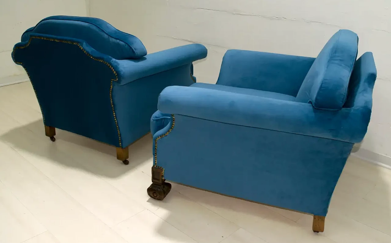 Pair of oak and blue velvet armchairs, late 19th century 3