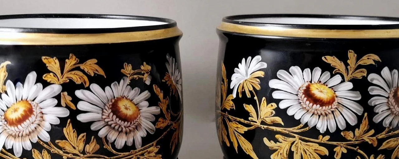 Pair of Napoleon III painted porcelain cachepots, late 19th century 6