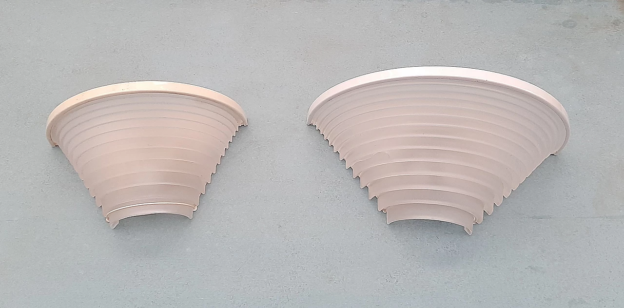 Pair of Egisto wall lights by Angelo Mangiarotti for Artemide, 1980s 1