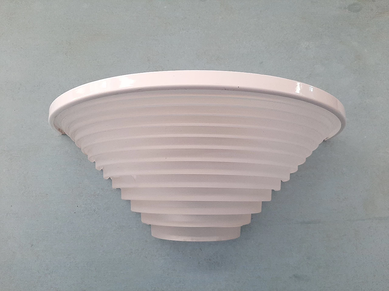 Coppia di applique Egisto di Angelo Mangiarotti per Artemide, anni '80 2