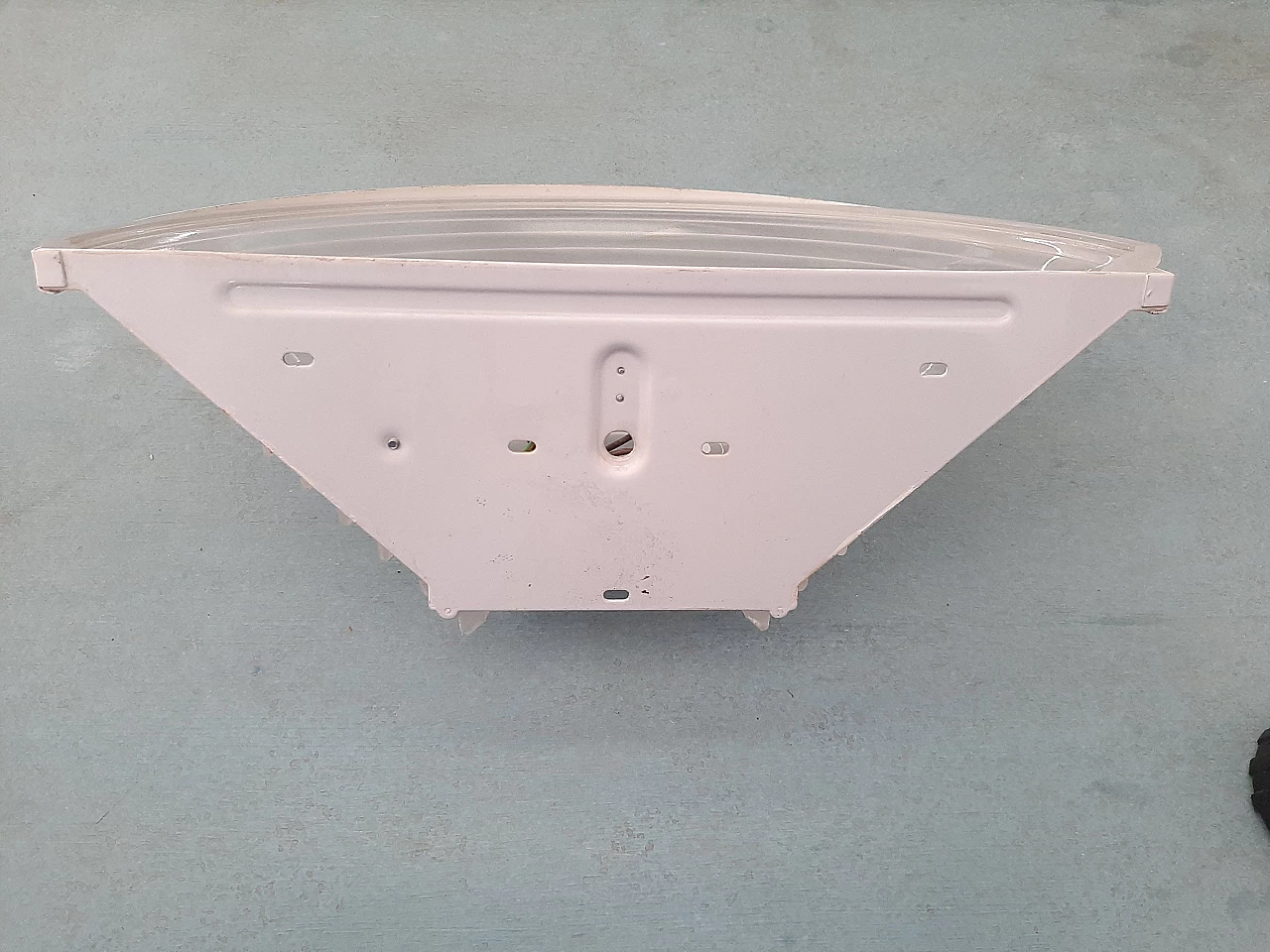 Coppia di applique Egisto di Angelo Mangiarotti per Artemide, anni '80 12