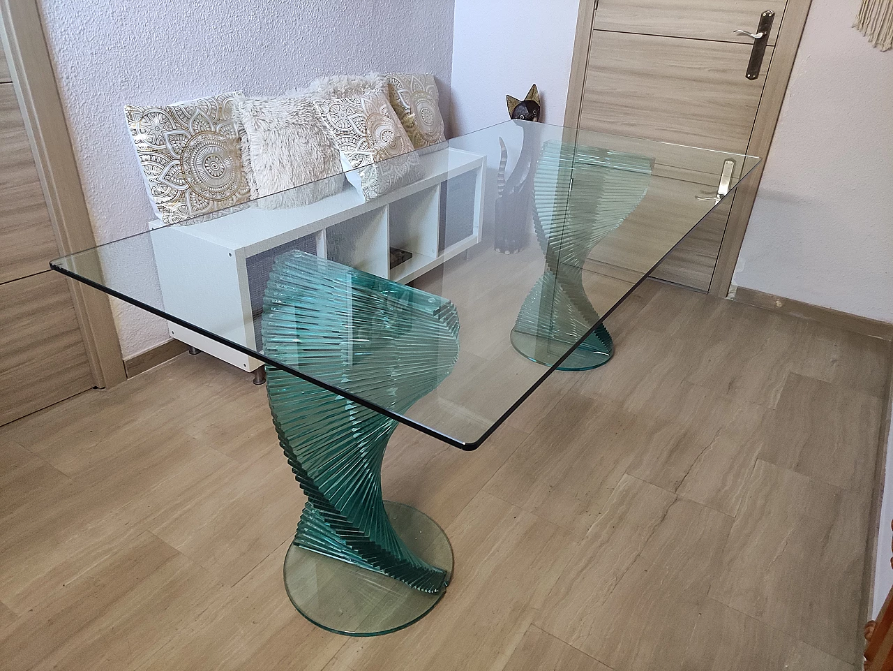 Crystal table with spiral legs by Ravello, 1980s 10