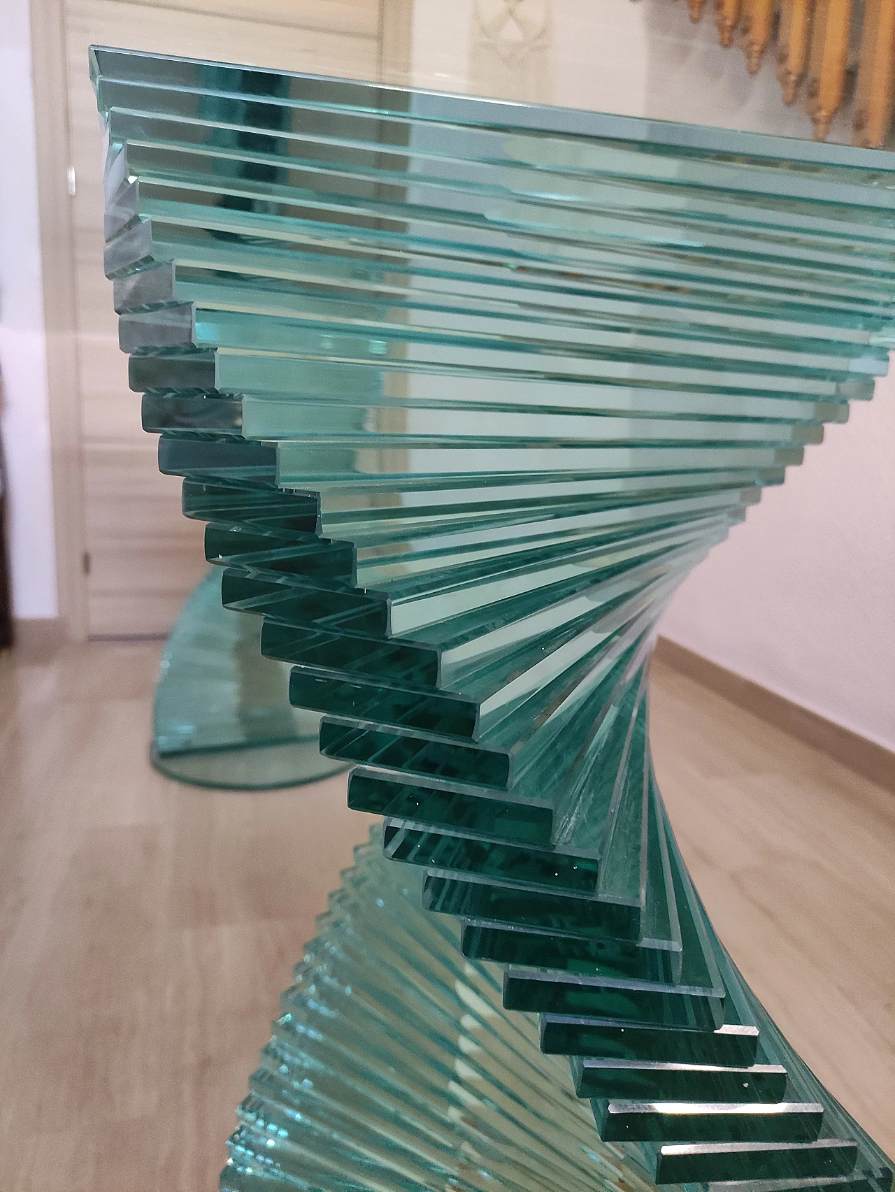 Crystal table with spiral legs by Ravello, 1980s 11