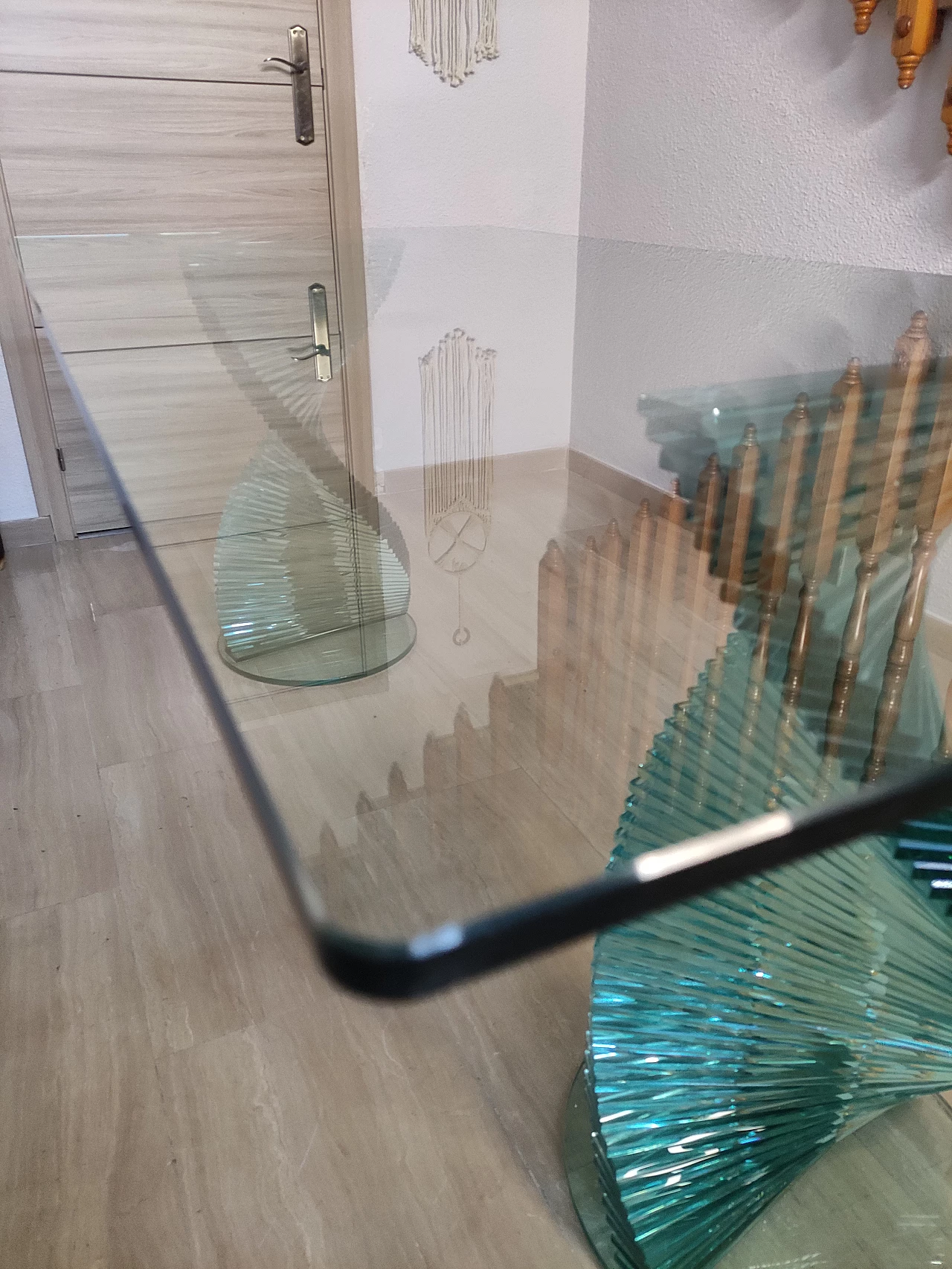 Crystal table with spiral legs by Ravello, 1980s 15