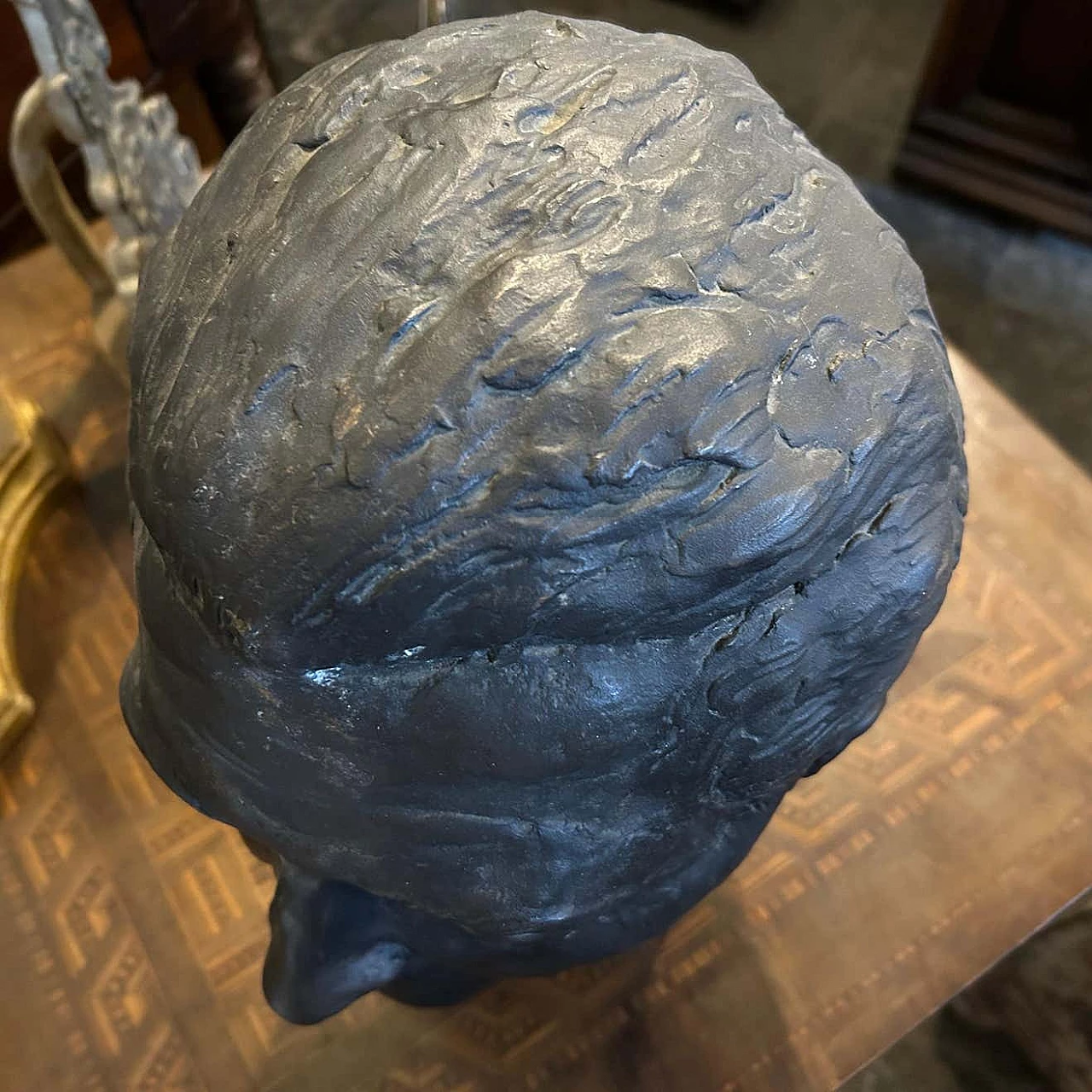 Scultura siciliana Art Deco in bronzo di testa di uomo, anni '20 5