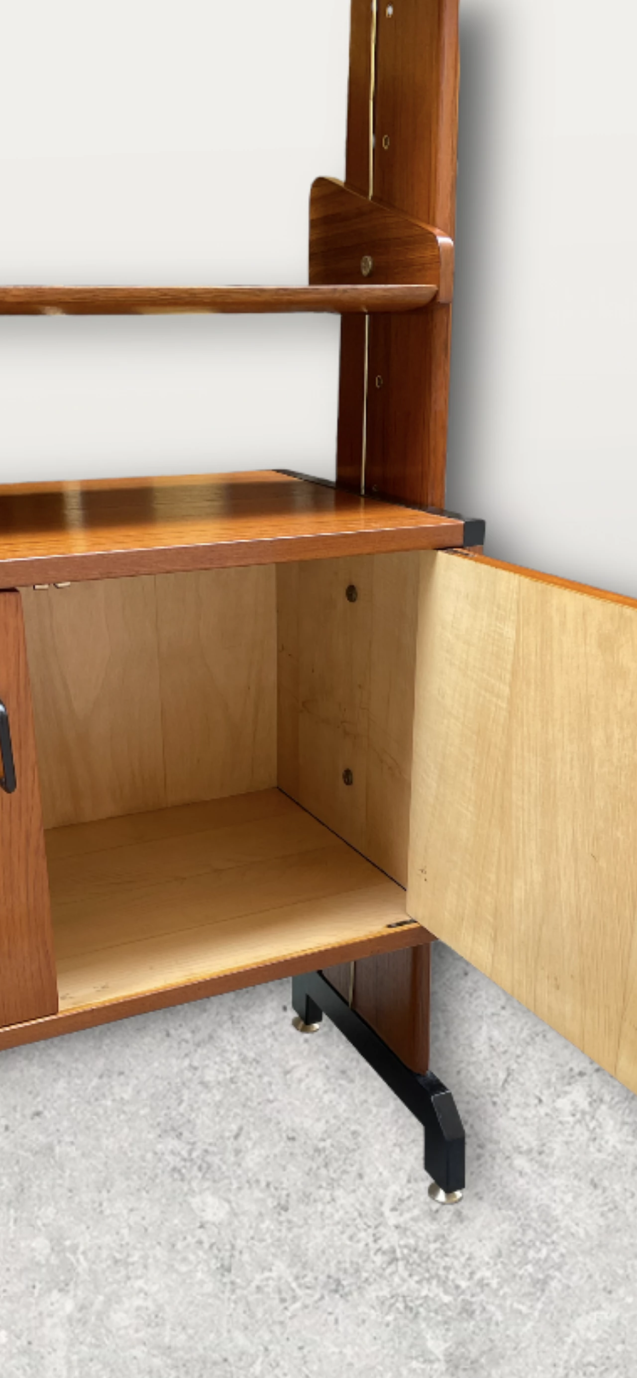 Teak bookcase attributed to Vittorio Dassi, 1960s 4