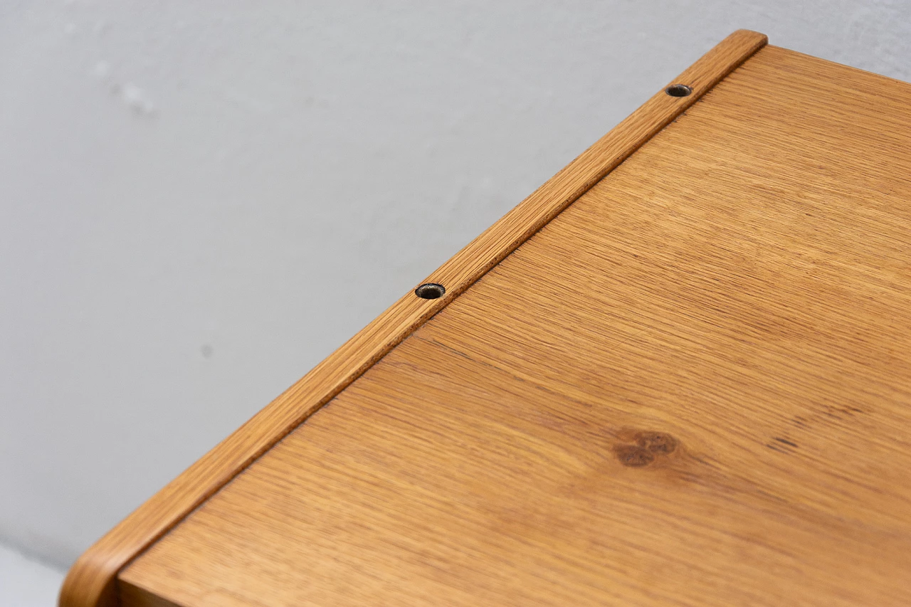 Cassettone U-453 di Jiří Jiroutek, anni '60 7