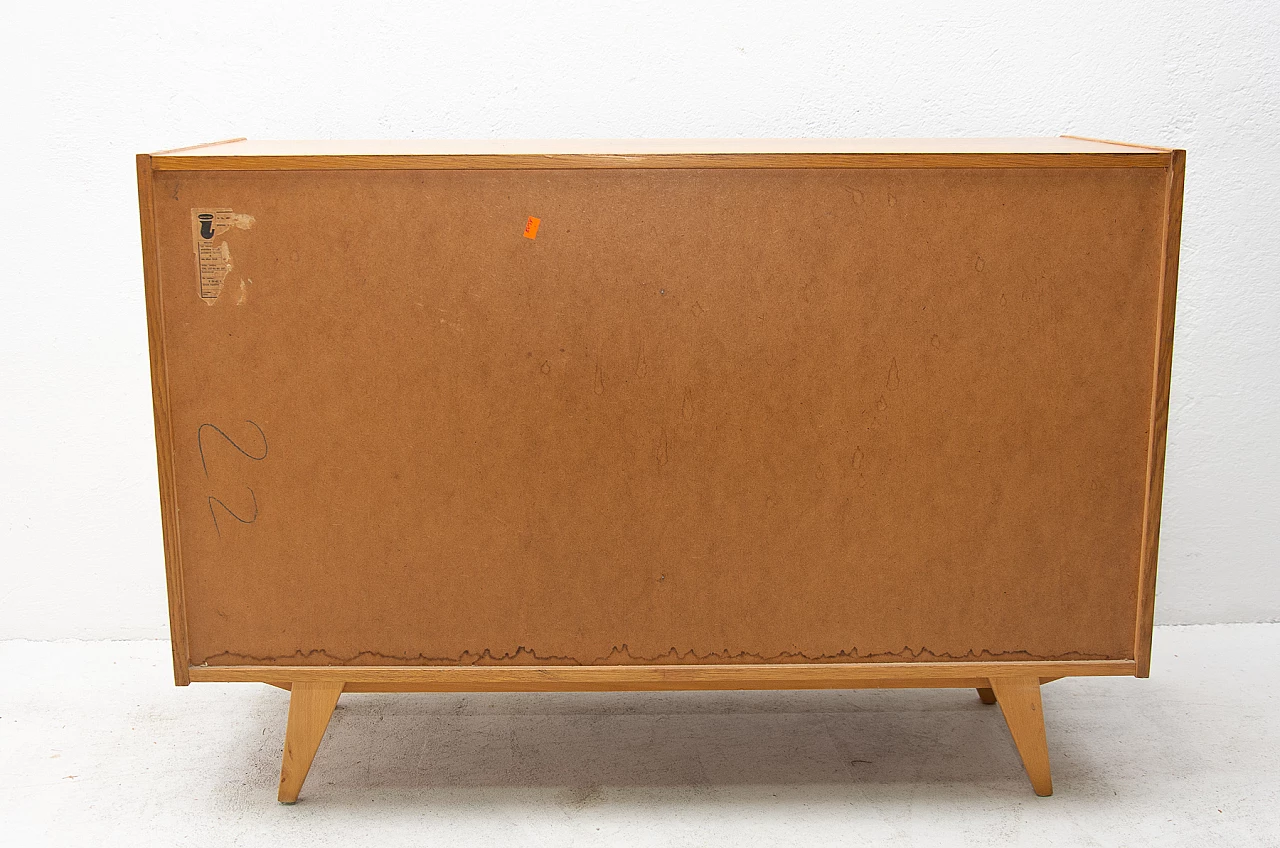 Cassettone U-453 di Jiří Jiroutek, anni '60 12