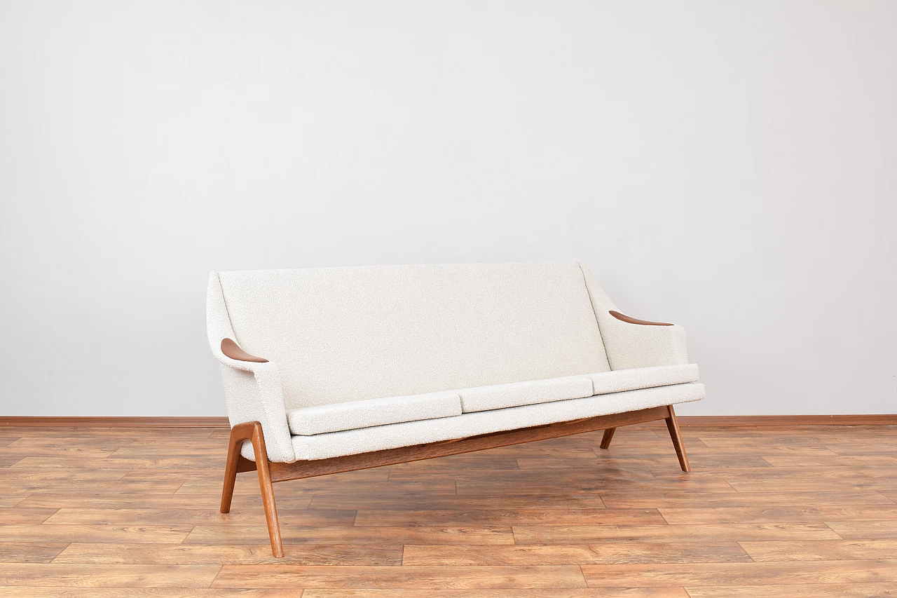 Mid-Century teak and bouclé sofa by Rekkedal & Vartdal Furniture, 1960s 1