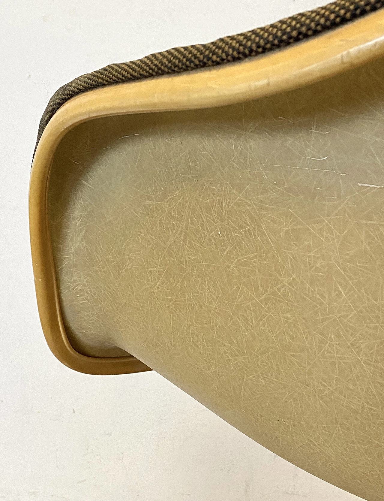 Swivel chair by Charles Ray Eames for Herman Miller, 1970s 12