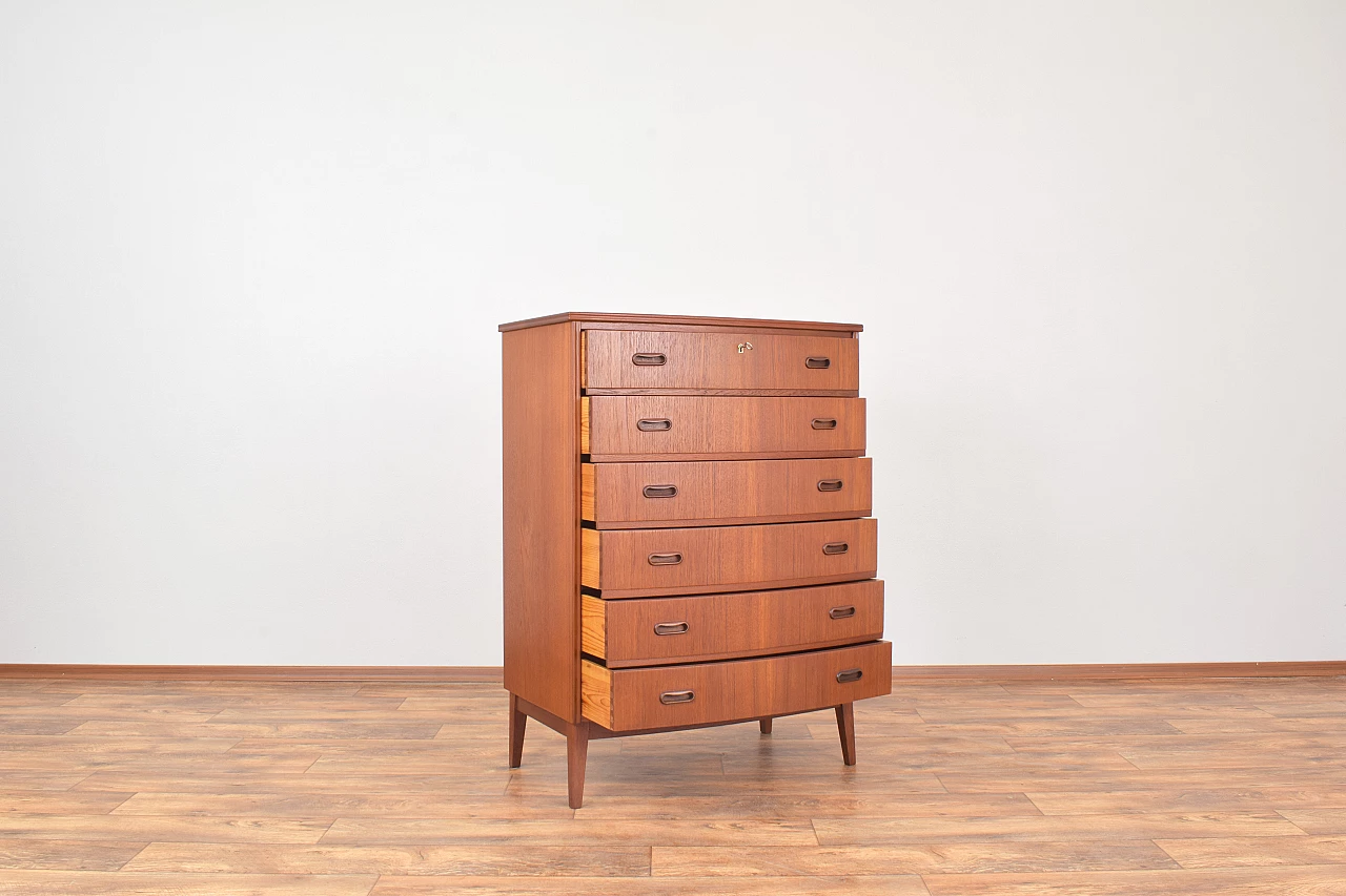 Danish teak chest of drawers with solid oak legs, 1960s 4