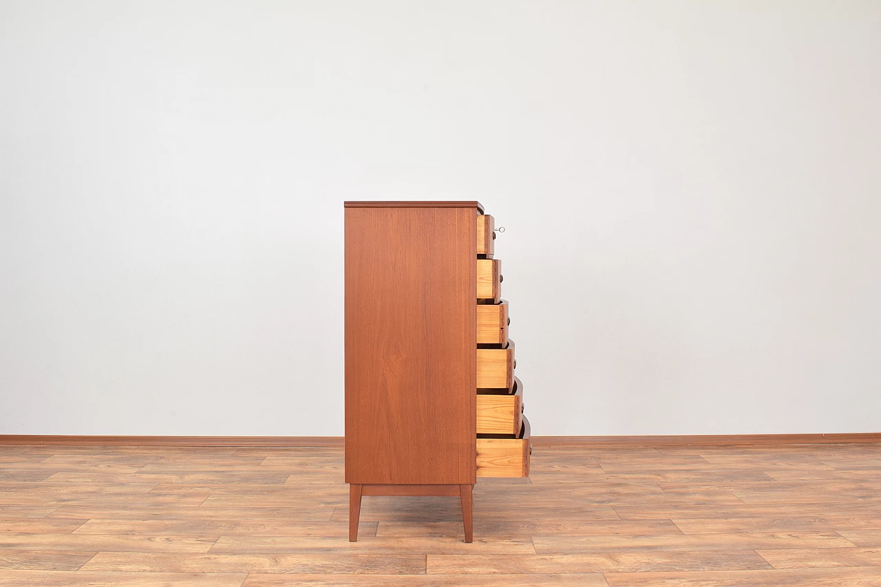 Danish teak chest of drawers with solid oak legs, 1960s 7