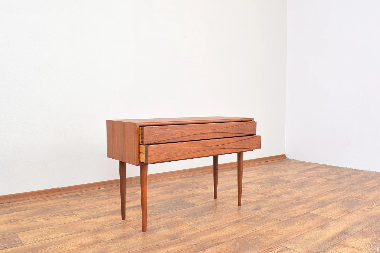 Triennale teak chest of drawers by Arne Vodder for Sibast, 1950s 10