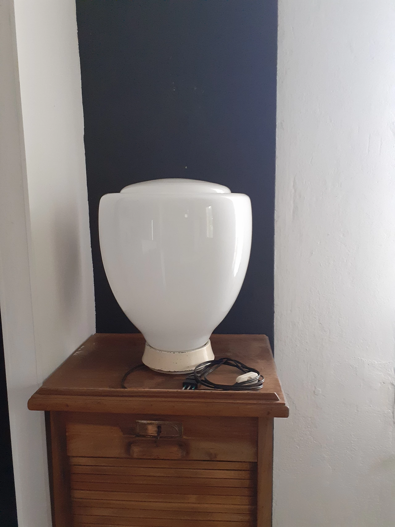 Elisse table lamp in white glass by Claudio Salocchi for Sormani, 1960s 2