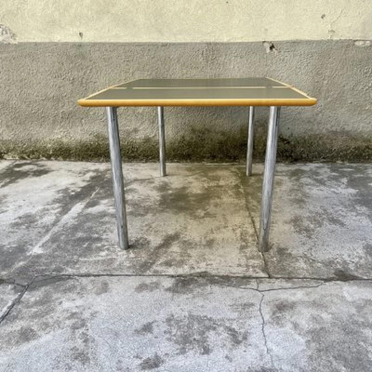 Tavolo quadrato in legno con gambe in acciaio ad altezza regolabile, anni '80 4