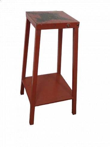 Tavolino cavalletto in ferro rosso, anni '60